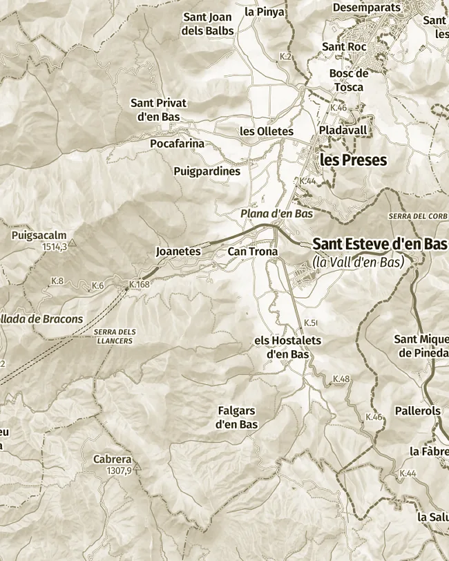 Mapa topogràfic de Vall d’en Bas, uns 11 km d’amplada